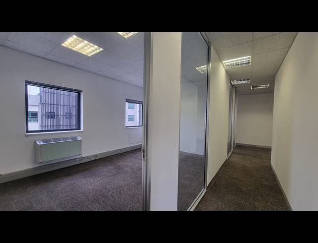 222M² OFFICE TO LET IN CENTURY CITY